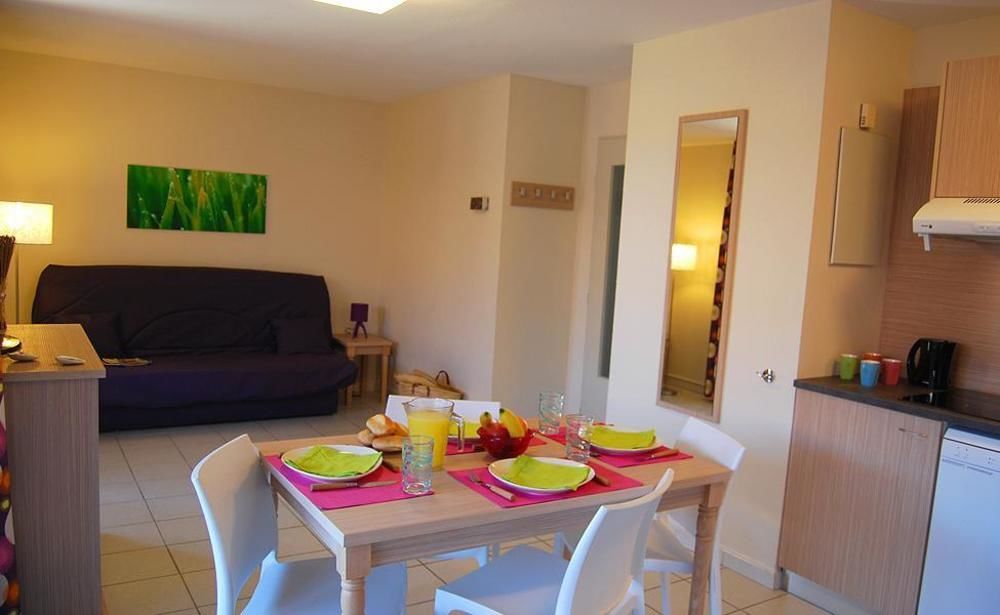 Lagrange Grand Bleu - Les Pierres De Jade 3* Saint-Cyprien (Pyrenees-Orientales)